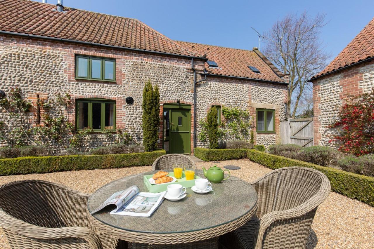 Long Barn, Rookery Farm Villa West Beckham Exterior photo